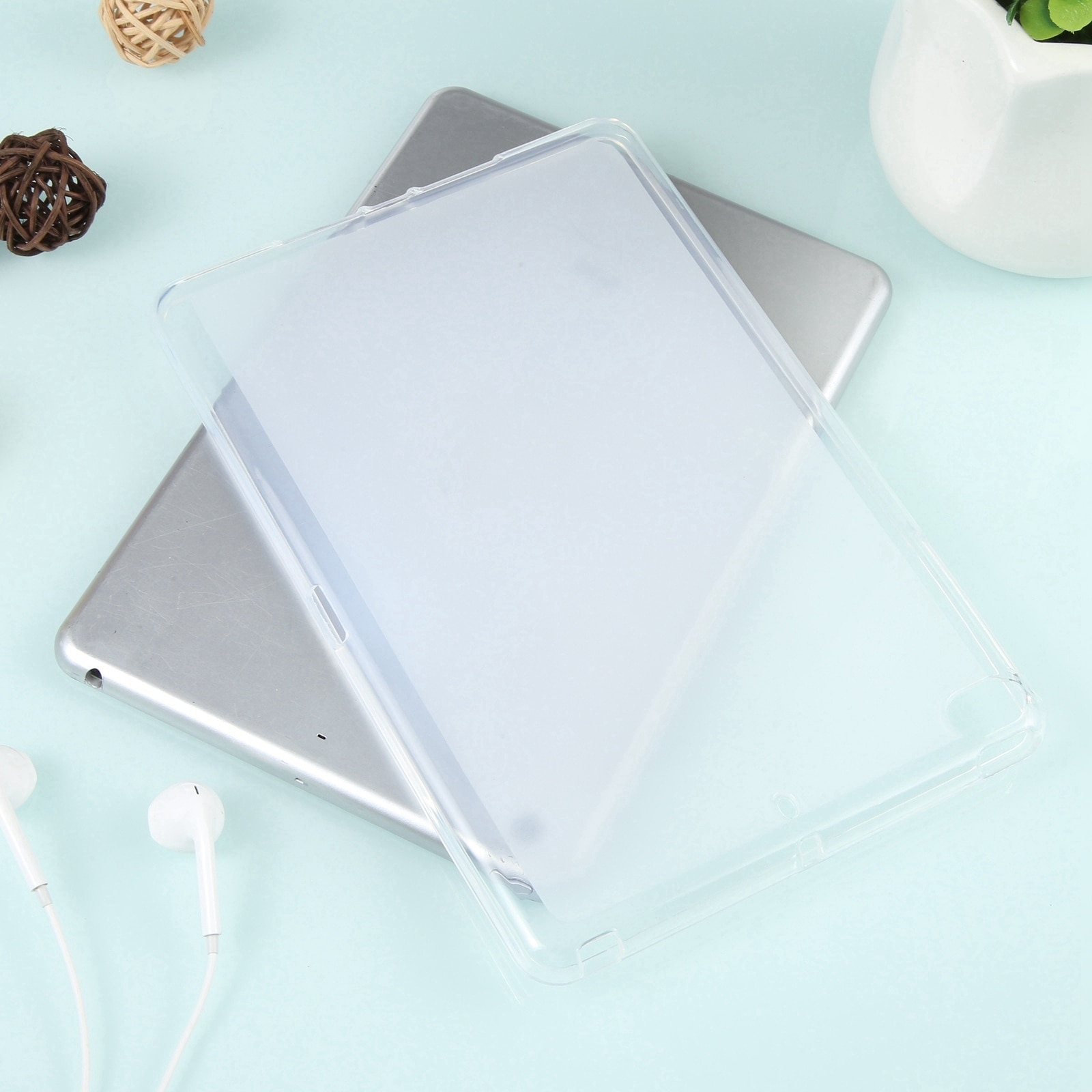 Husa tableta compatibila cu iPad Air 13, Transparent Frosted, TPU