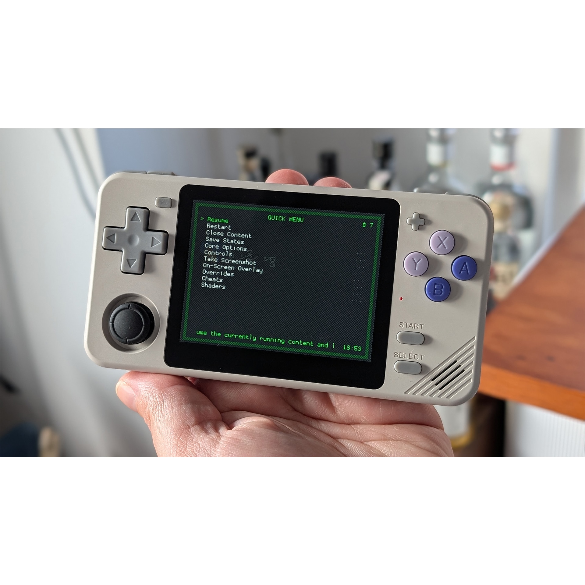 Consola retro Powkiddy RGB10X 64GB cu jocuri, quad core Cortex-A35 1.5GHz, 1GB RAM, IPS LCD 3.5" 640x480 4:3, acumulator 2800 mAh, gri, portabila