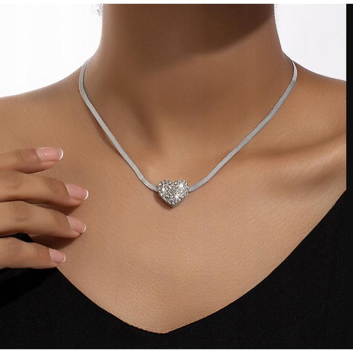 Colier Pentru Femei, Fara Marca, Lant Argintiu Cu Inimioara, Zirconii, 40 Cm, Otel Inoxidabil, Inchidere La Spate, Pentru Femei, Cutie Pentru Bijuterii Inclusa