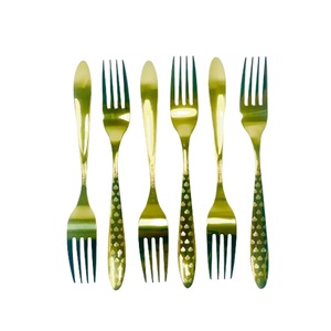 Прибори и комплекти