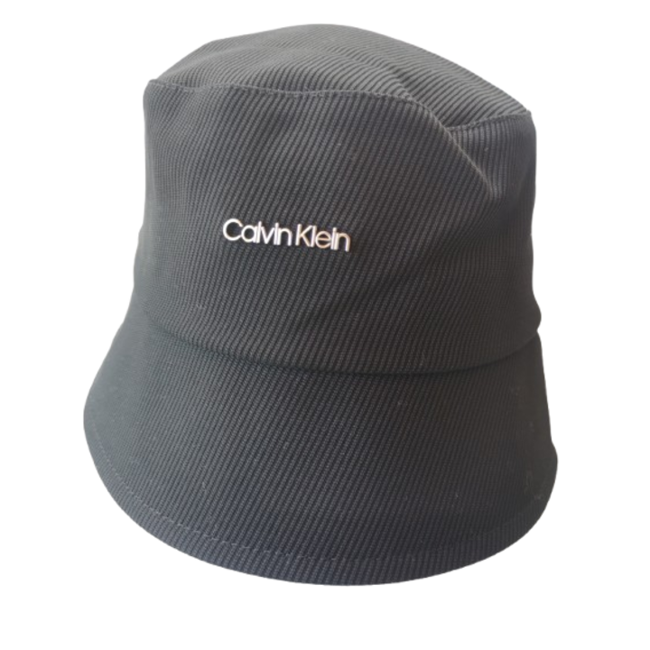 Шапка идиотка, CALVIN KLEIN, METAL LETTER BUCKET, Black