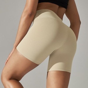 Pantaloni sport dama