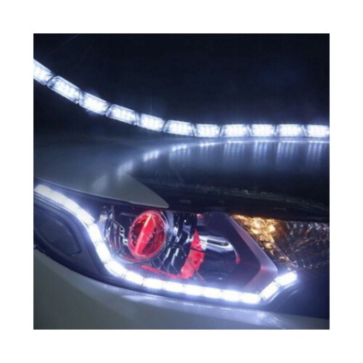 Гъвкави дневни светлини с 16 V2 LED модула, Xenon Bright®