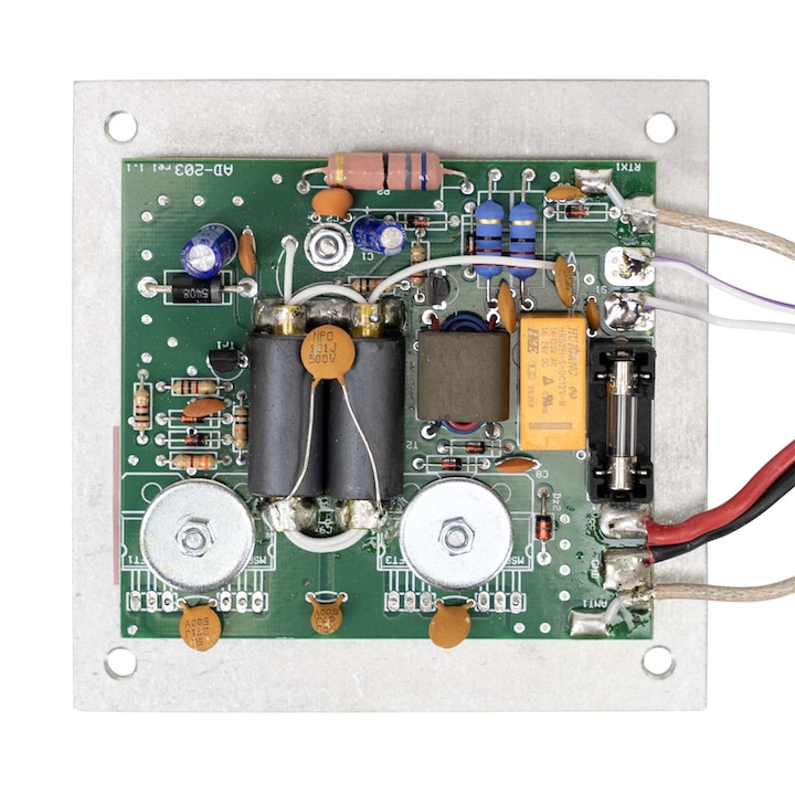 CB радио усилвател PNI AD203 Stinger Board 25-30MHz AM-FM 100W