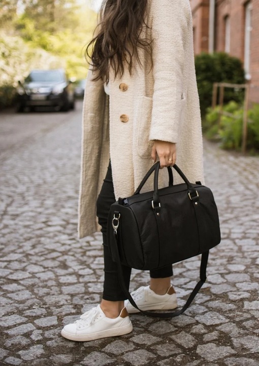 Geanta din piele naturala, DAN-A, unisex, 1 compartiment, 2 buzunare, neagra