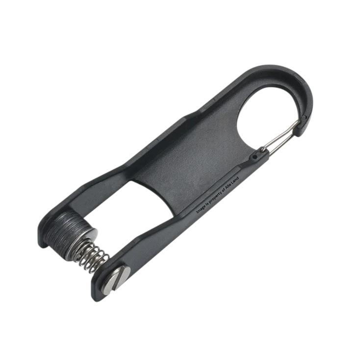 Többkulcsos karabiner, övrögzítés, rugófeszítés