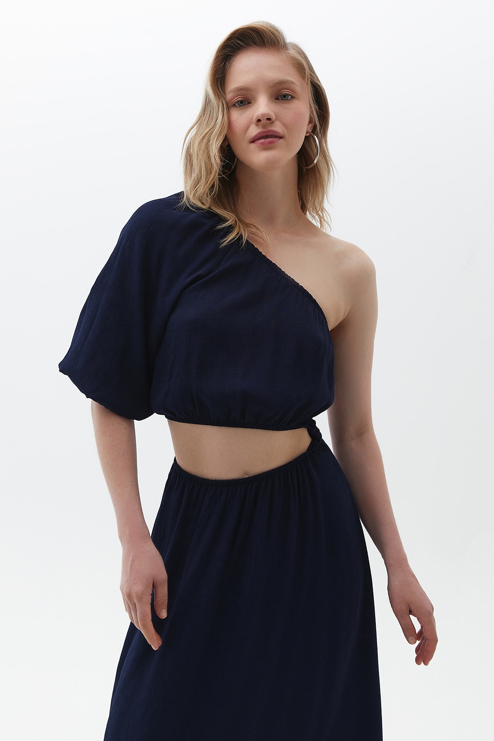 OXXO, Rochie cu decolteu pe un umar si decupaje, Albastru ultramarin, M