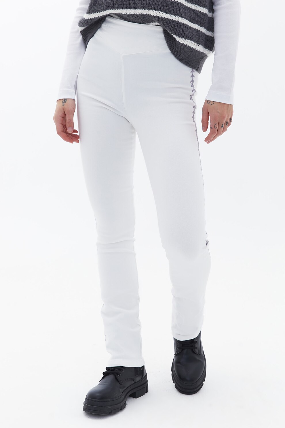 OXXO, Pantaloni slim fit cu talie inalta, Gri deschis, Alb optic, S