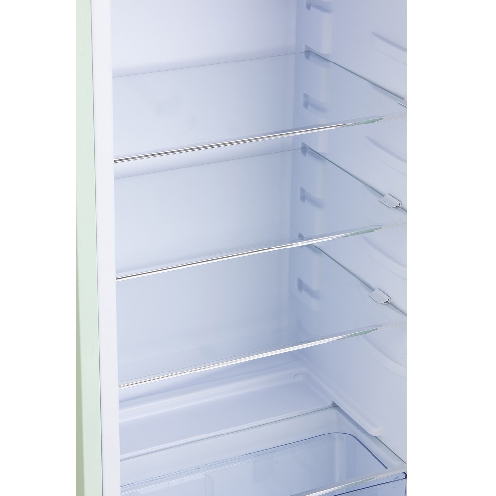 Frigider Retro DOMO, capacitate 218 litri, H 144.5 cm, congelator 24 litri, temperatura reglabila, 4 rafturi din sticla, 4 compartimente pe usa, compartiment fructe/legume, iluminare interioara, maner ergonomic, picioare ajustabile, verde pastel