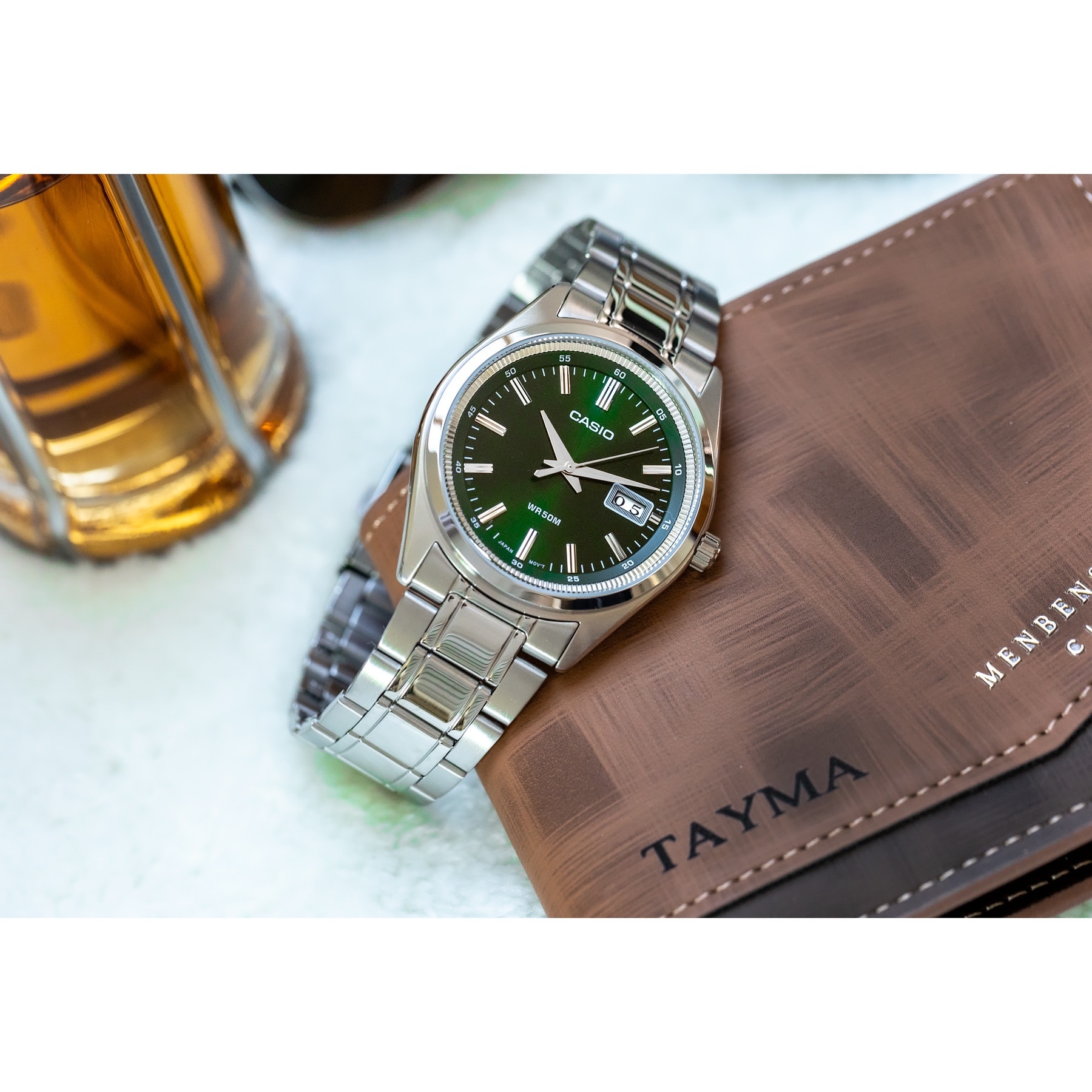 Ceas pentru barbati Casio MTP-B180D-3A, cadran verde, carcasa si