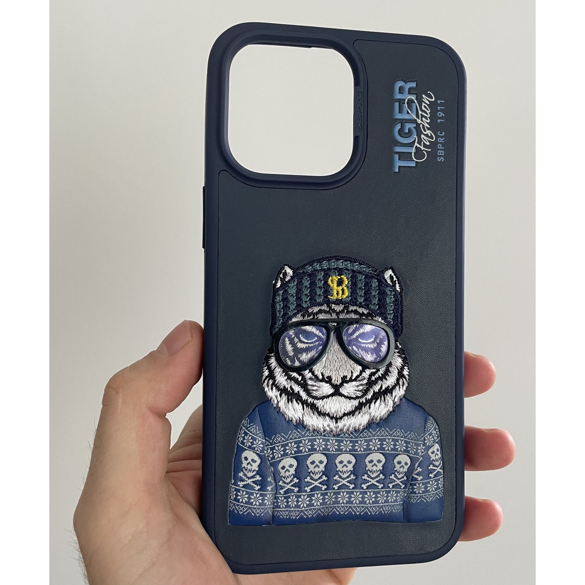 Husa Premium pentru iPhone 15 Pro Max SBPRC Polo Fergus Navy Broderie