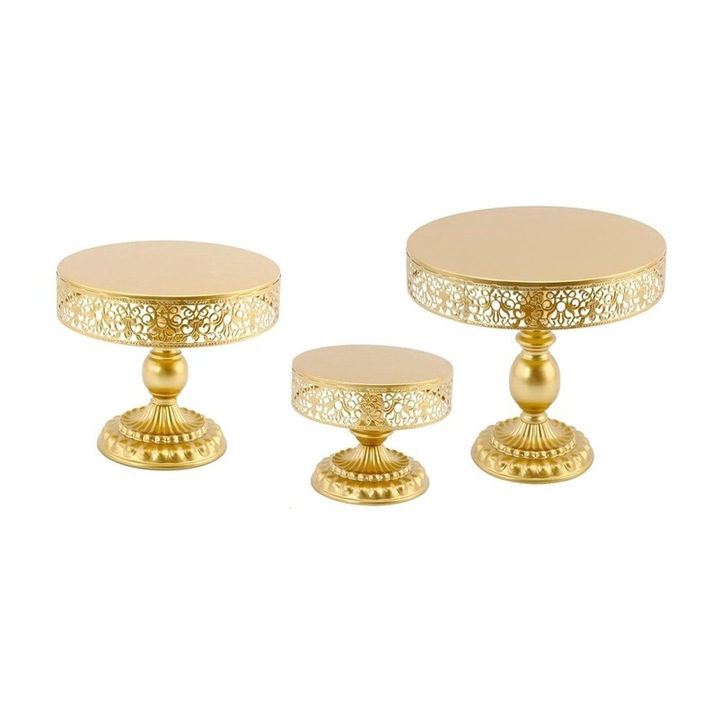 Set 3 farfurii aurii pe picior, Cake Land, 30x27cm, 25x21cm, 20x16cm