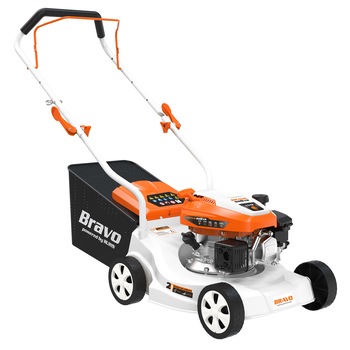 Masina de tuns gazon/iarba pe benzina Ruris Bravo 888XR, putere 3.3 CP, 131 CC, 39 cm latime taiere, 30-66 cm inaltime taiere, 3 trepte de taiere, 35 L sac colectare