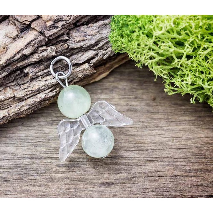 Висулка с минерал пренит, ангел за безопасност