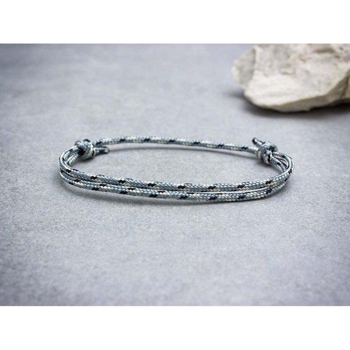 Гривна от паракорд Humility сива