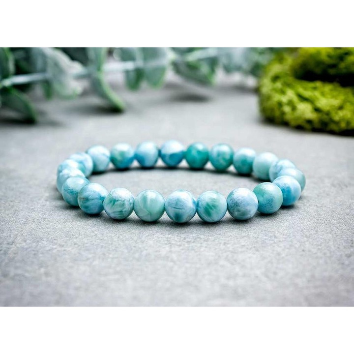 Гривна с минерал Ларимар