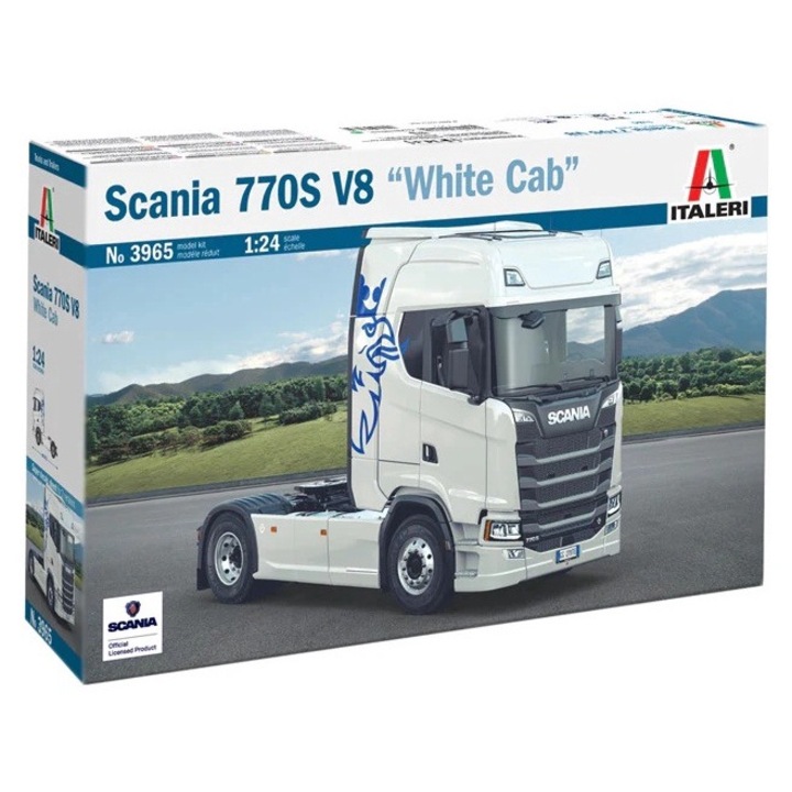 Macheta automodel de construit Camion si remorca Scania 770S V8 “White Cab” Scara 1:24 Italeri 3965