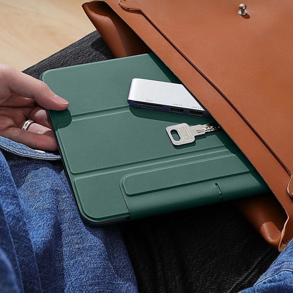 Husa ESR Rebound Magnetic compatibila cu iPad Pro 12.9 inch 2020/2021/2022 si iPad Air 6 13 inch 2024/2025 Forest Green