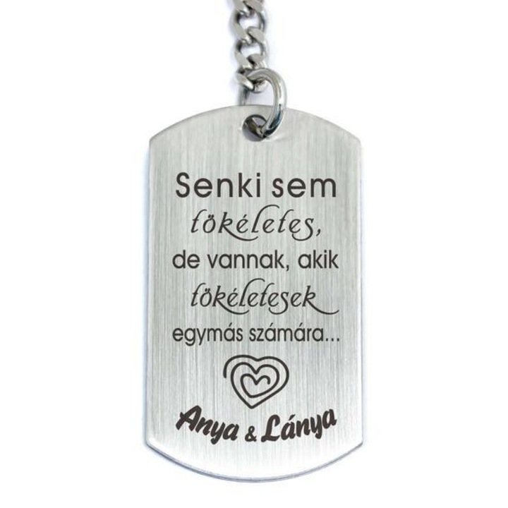 Tökéletes anya és lánya acél medálos kulcstartó
