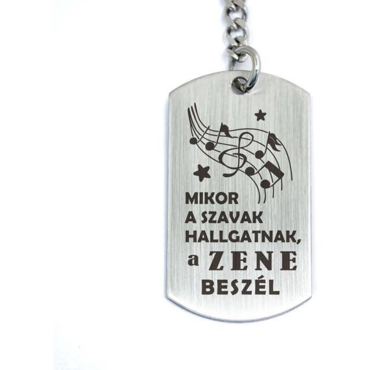 A zene beszél acél medálos kulcstartó