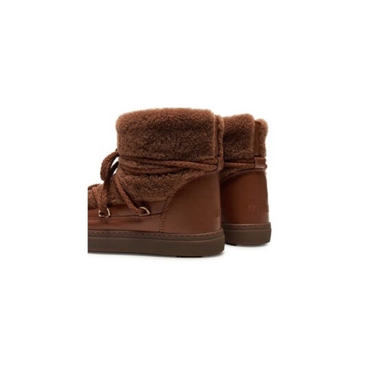 Ghete dama Inuikii, 304362750, Lana, Maro, Maro