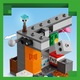 LEGO® Minecraft® - Среща с тъмничаря 21274, 238 части