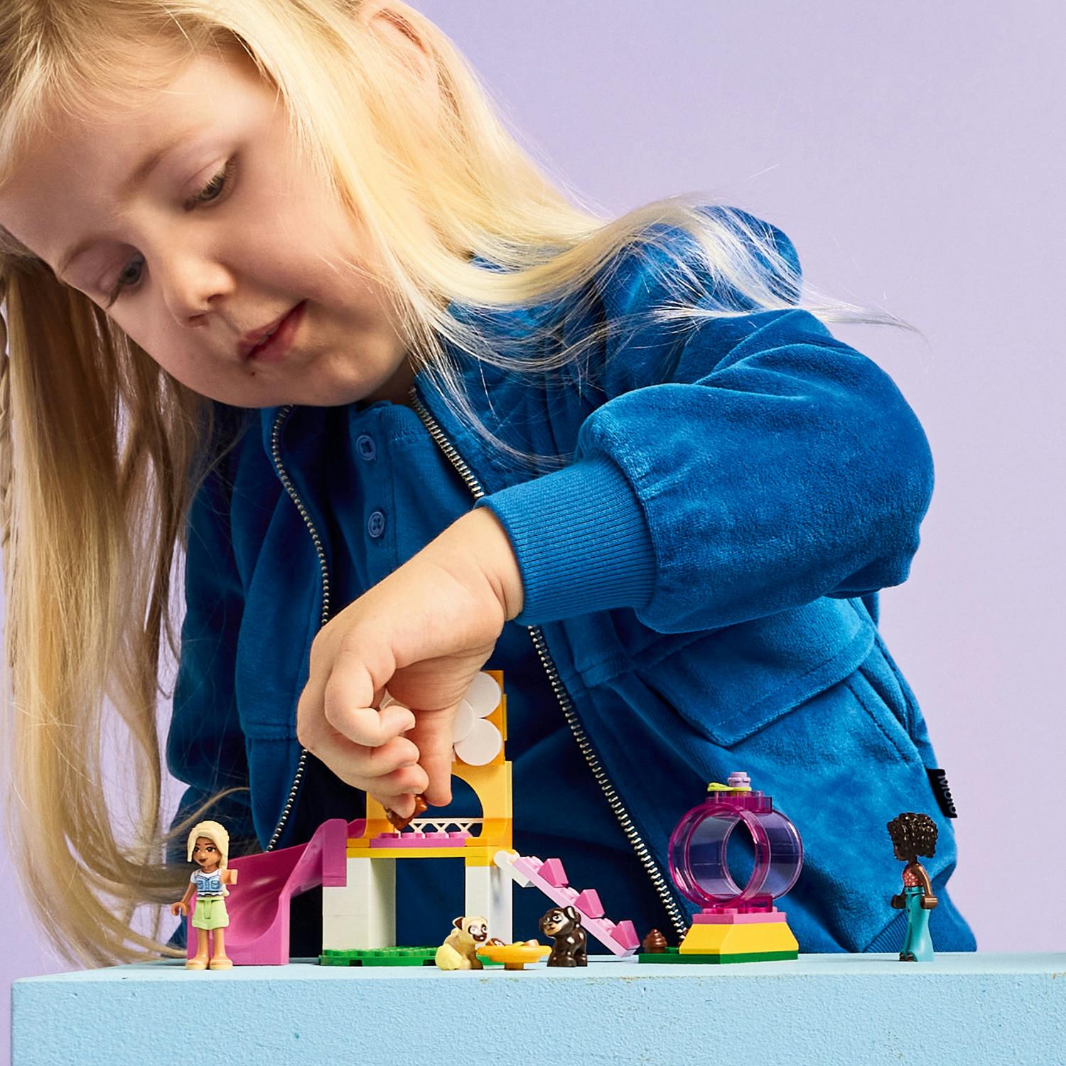 LEGO® Friends - Loc de joaca pentru catelusi 42665, 66 piese - eMAG.ro