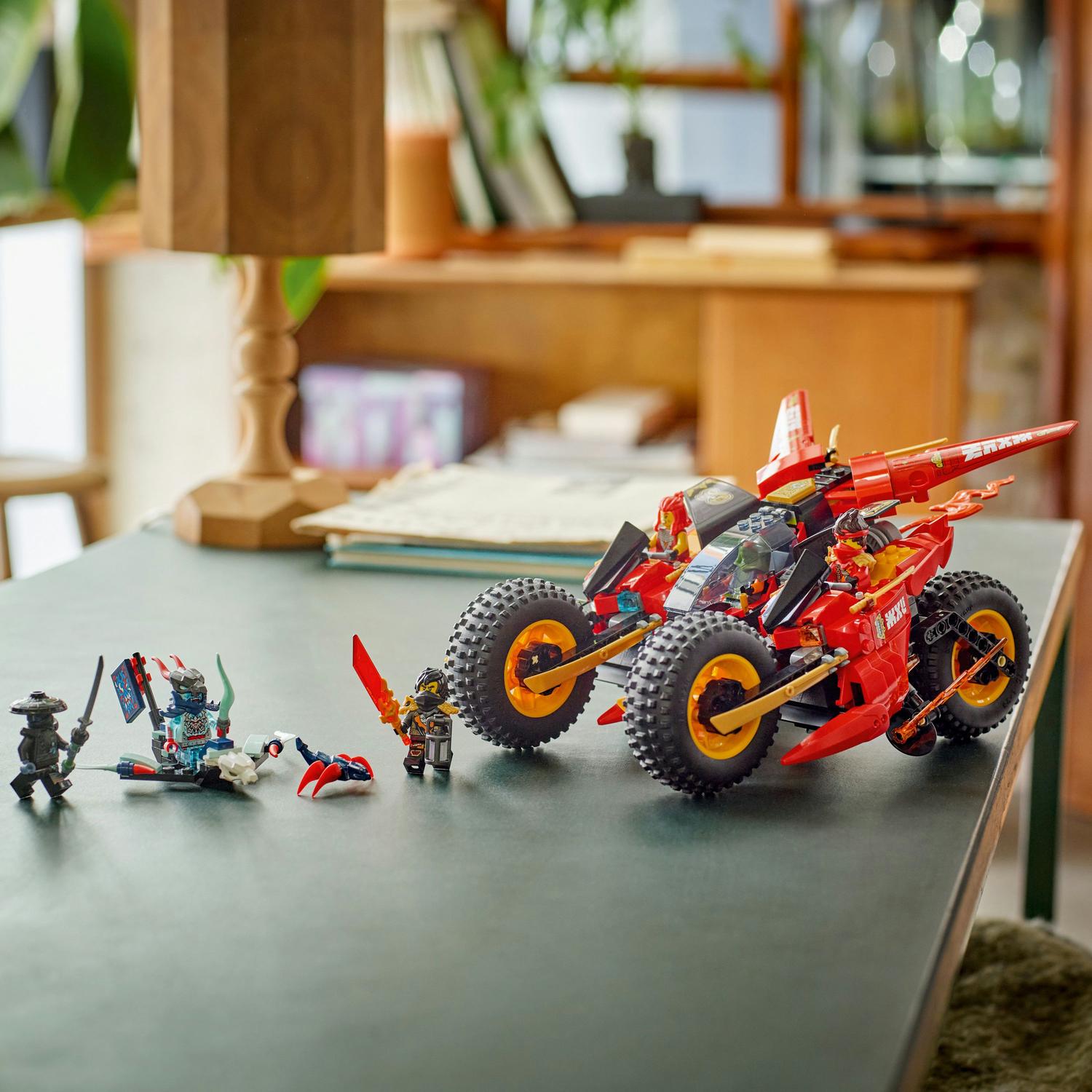 LEGO® NINJAGO® - Vehicul de lupta ninja 71844, 561 piese - eMAG.ro