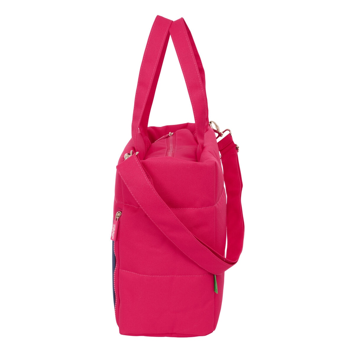 Geanta laptop Benetton Cherry, 40x31x17cm, cu curea ajustabila, 2 buzunare frontale cu fermoar, compartiment pentru notebook pana la 14,1"