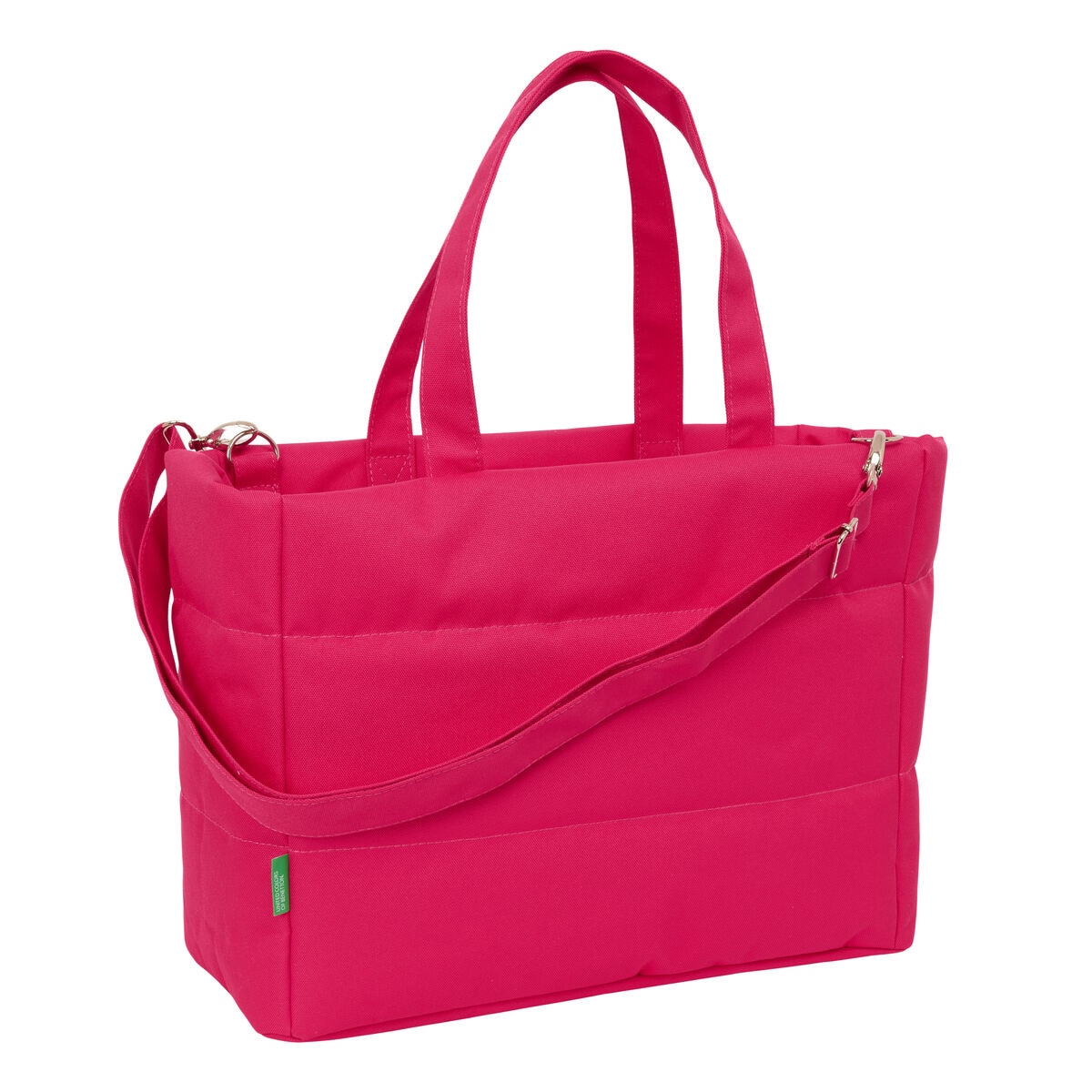Geanta laptop Benetton Cherry, 40x31x17cm, cu curea ajustabila, 2 buzunare frontale cu fermoar, compartiment pentru notebook pana la 14,1"