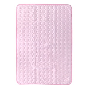 Culcusuri, perne si saltele pentru animale