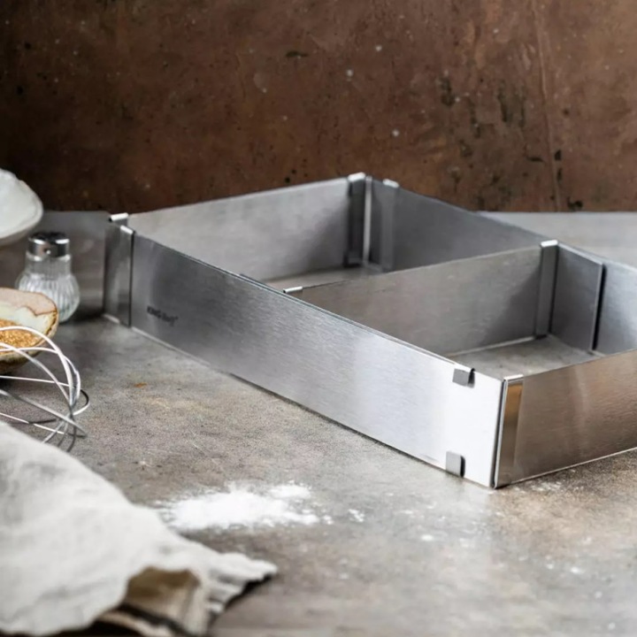 Forma de prajituri reglabila Kinghoff KH-1907, 27,5x18,5cm - 52,4x34cm, inox, inaltime 5cm, set pentru doua prajituri