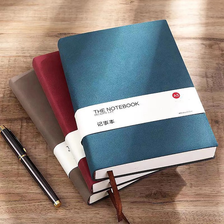 Caiet A5/A6 ZYBLSSBB LSM2xh5562, coperta hardcover imit. piele, foi neinscrise 100 GSM, A5 260 pag. / A6 192 pag., lay-flat, buzunar interior, elastic, multicolor