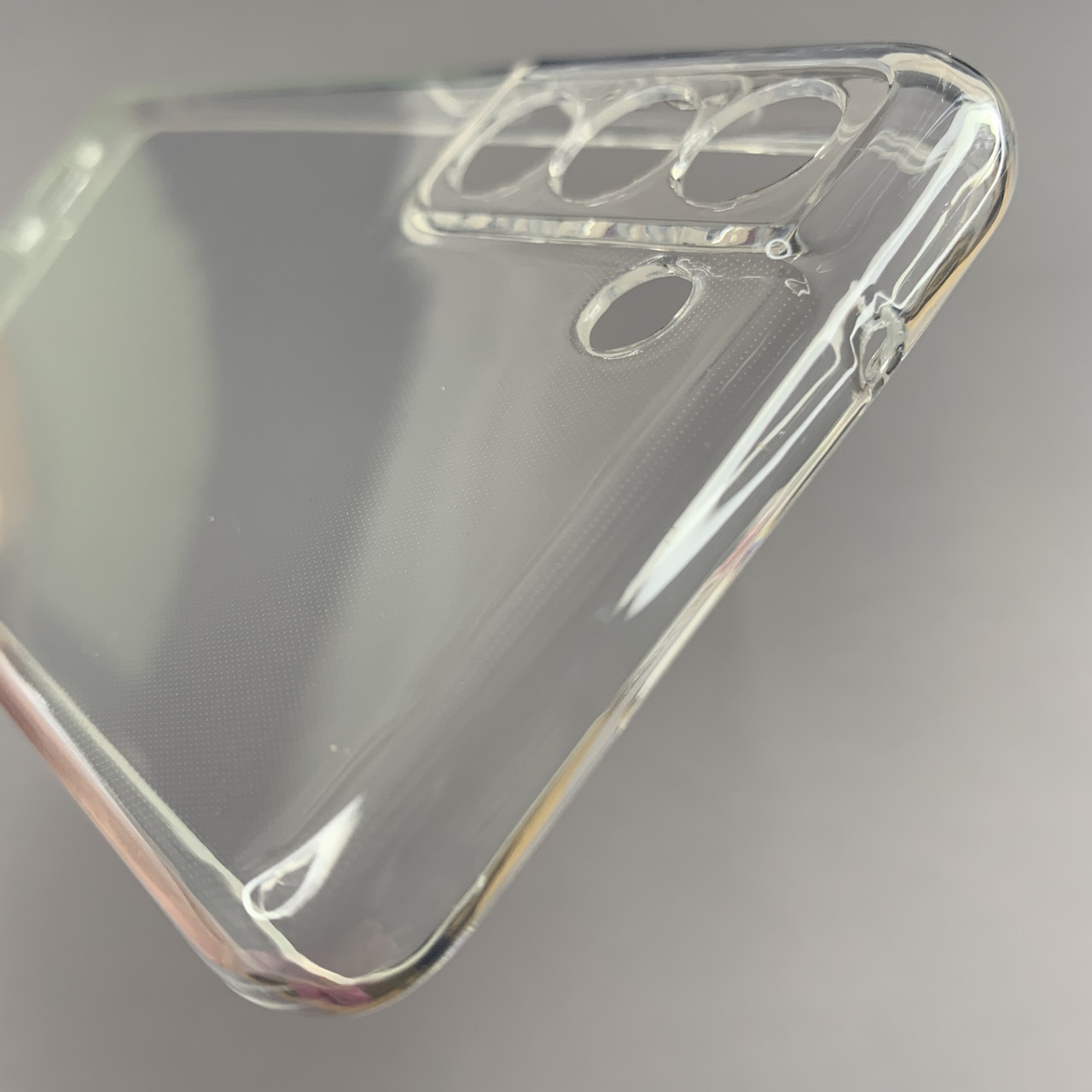 Husa protectie Mat-Tech compatibila cu Samsung Galaxy S21 FE, Anti-soc, 2MM, Protectie Camera, Decupaje Precise, Rezistenta la impact, Margini ridicate pentru protectia ecranului, Transparenta