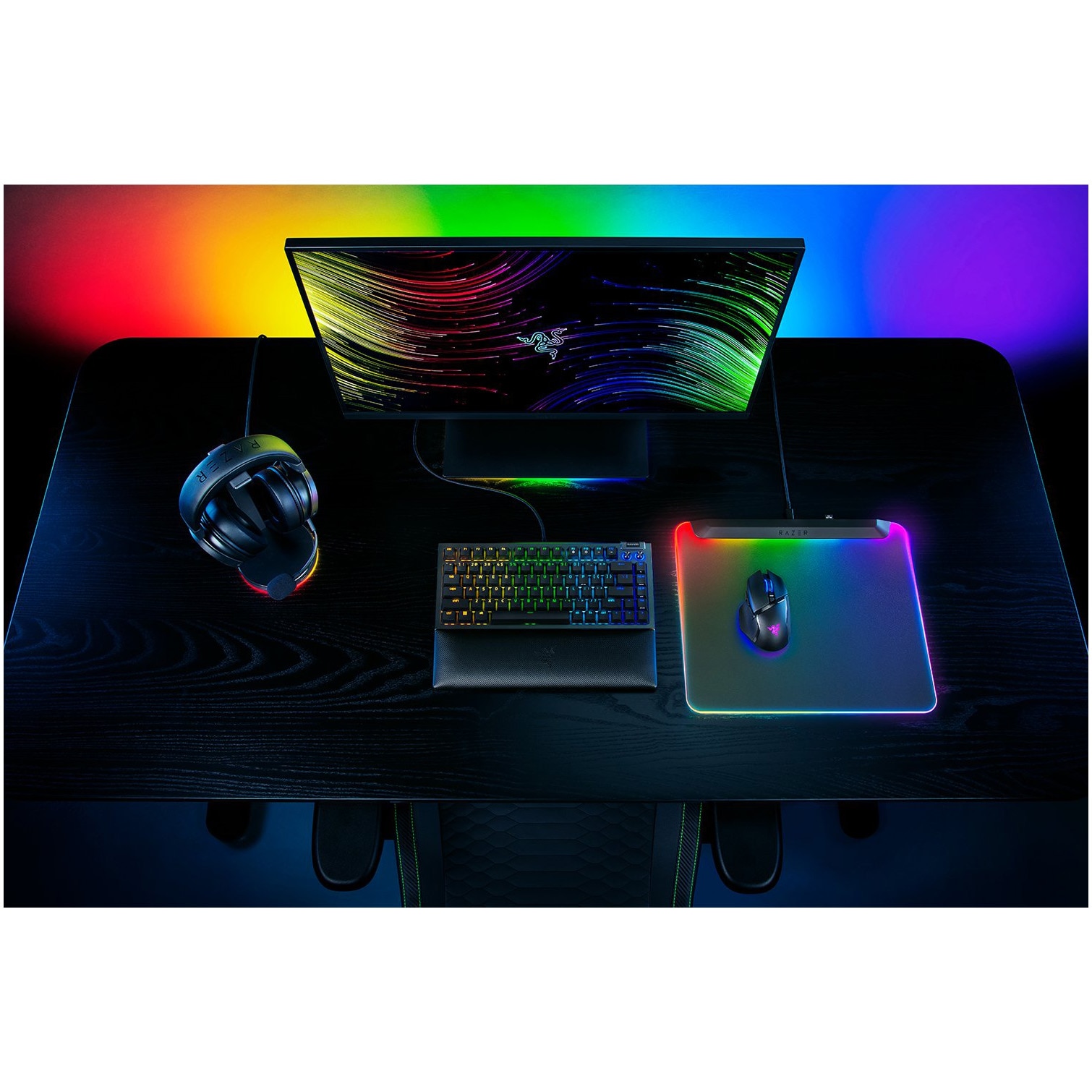Mousepad Razer Firefly V2 Pro, iluminat complet RGB, dimensiuni