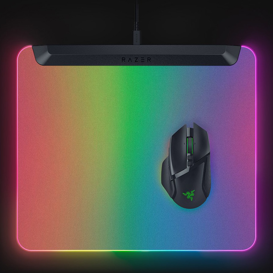 Mousepad Razer Firefly V2 Pro, iluminat complet RGB, dimensiuni