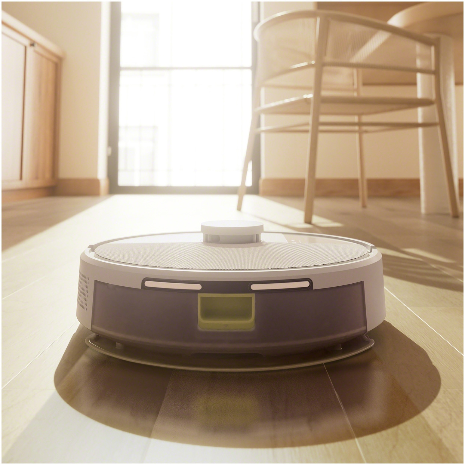 Robot de aspirare cu mop Roomba 105 iRobot Combo, Y311240, navigatie avansata ClearView™ LiDAR, curatare in patru etape, putere de aspirare 7000 Pa, tehnologie Carpet Detect, aplicatie Roomba HOME, alb