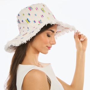 Caciuli si palarii dama