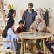 Joc de societate Monopoly - Clasic, Joc de strategie pentru copii 8+, 2-6 jucatori, joc de familie pentru copii si adulti