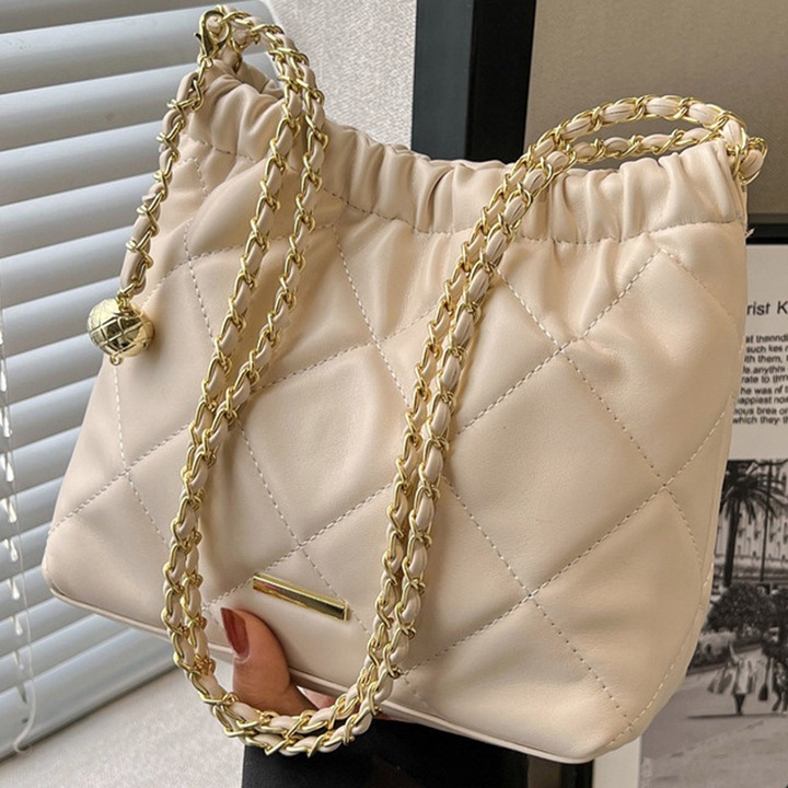 Steppelt válltáska láncpánttal, bézs, univerzális méret