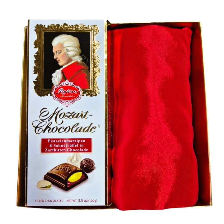 Pachet cadou Gold cu ciocolata neagra cu fistic si esarfa matase rosie