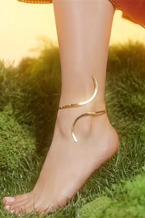 Bratara de glezna, design minimalist, culoare aurie, alama, 7 cm