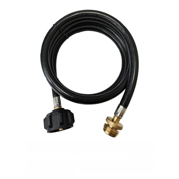 Месингов QCC интерфейс, който свързва 1-фунтов ACME преобразувател на газова бутилка с 20-фунтов маркуч за газ на газов резервоар