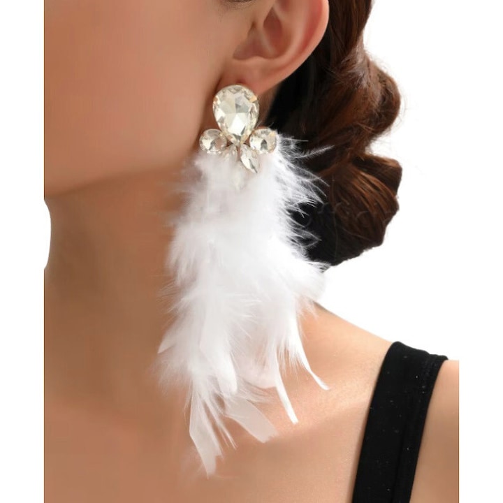 Cercei aur alb pene lungi usoare agatat ace de cristal