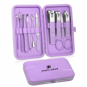 Truse manichiura si pedichiura