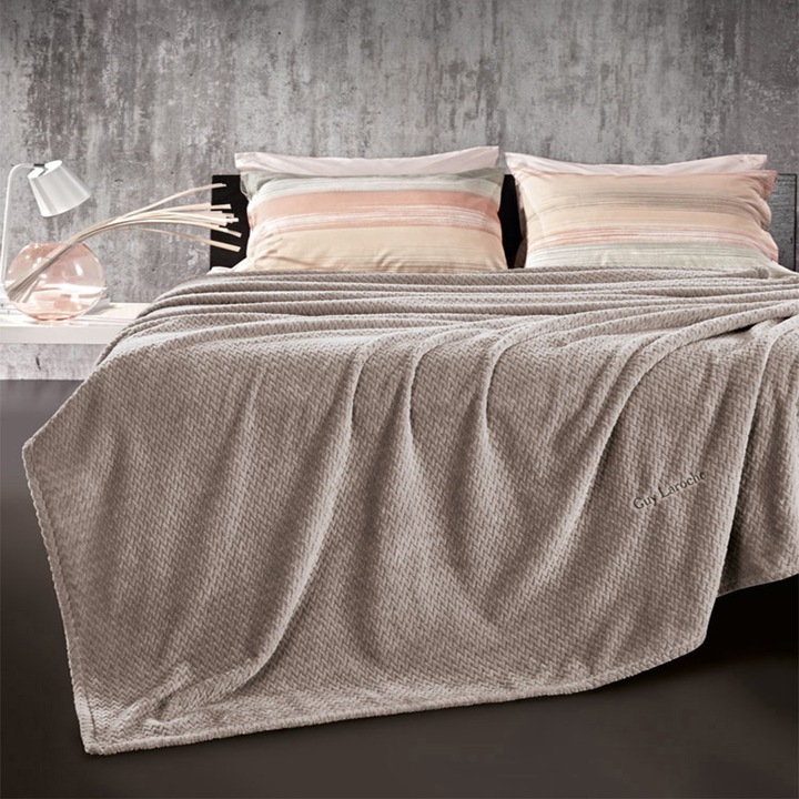 Patura Rombus, Guy Laroche, 160x220cm, 220x240cm, monocolor, model cu diamant