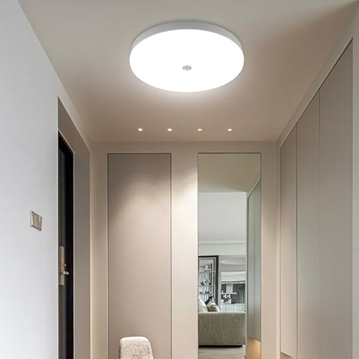 LED стенна лампа SUEVA със сензор за движение 18W студена светлина