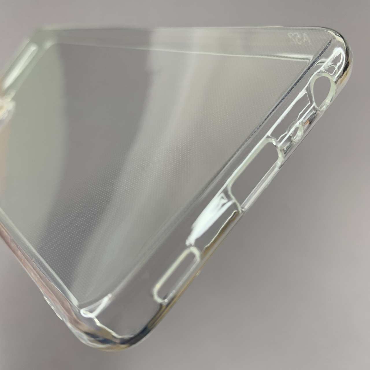 Husa protectie Mat-Tech compatibila cu Samsung Galaxy A52 5G / A52 4G / A52S 5G, Anti-soc, 2MM, Protectie Camera, Decupaje Precise, Rezistenta la impact, Margini ridicate pentru protectia ecranului, Transparenta