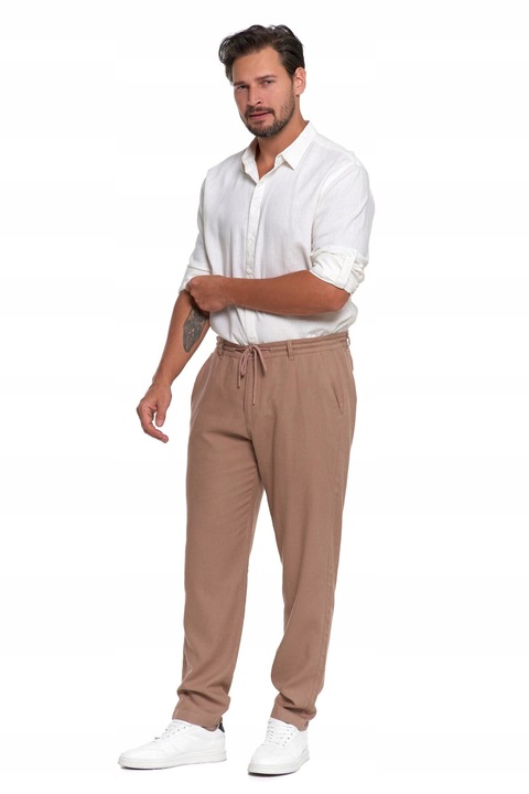 Pantaloni barbati, Moraj, eleganti, bej, in si vascoza