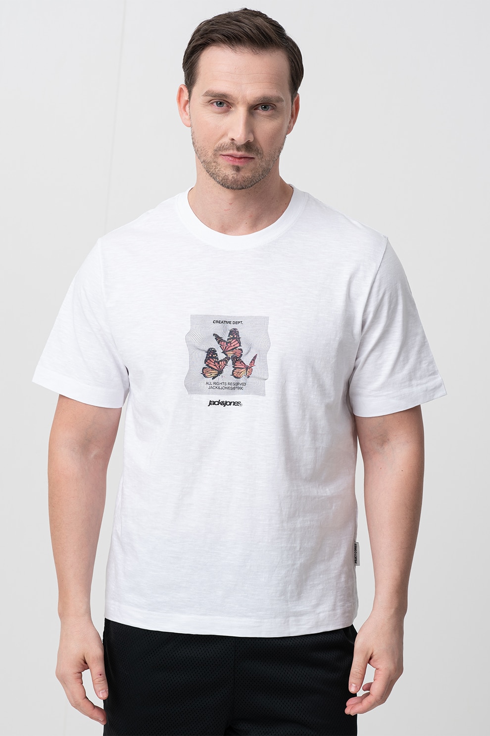 Jack & Jones, Tricou cu imprimeu grafic si decolteu la baza gatului, Negru, Alb melanj, Rosu stins, M